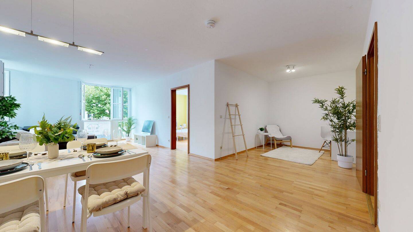 Zentrale und großzügige 2-Zimmer Wohnung in Ottobrunn, 85521 Ottobrunn