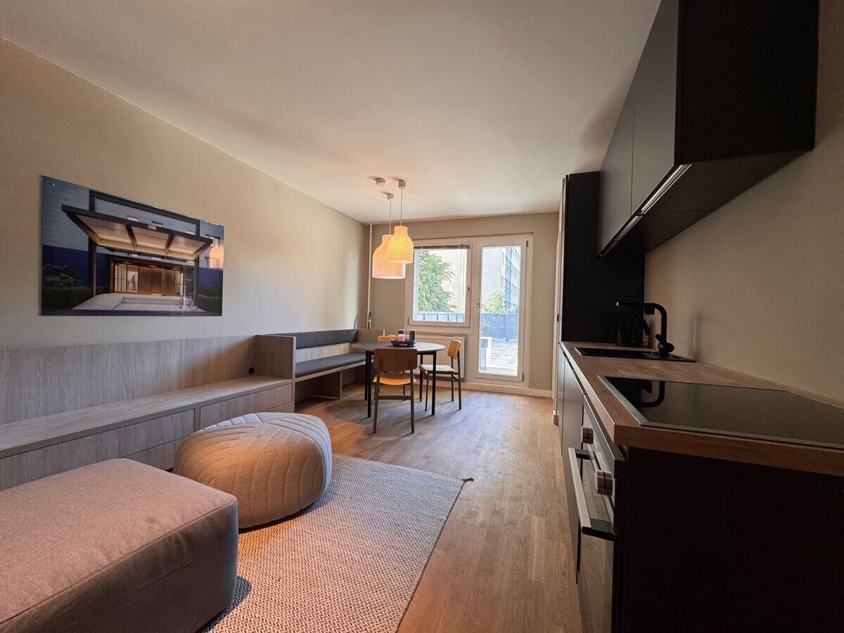 Mitte : Köpenicker Str: ERSTBEZUG: LUXUS 2-Zi-NEUBAU-Whg. – 9.OG – 36 m² – mit großem Balkon, 10179 Berlin (Mitte)