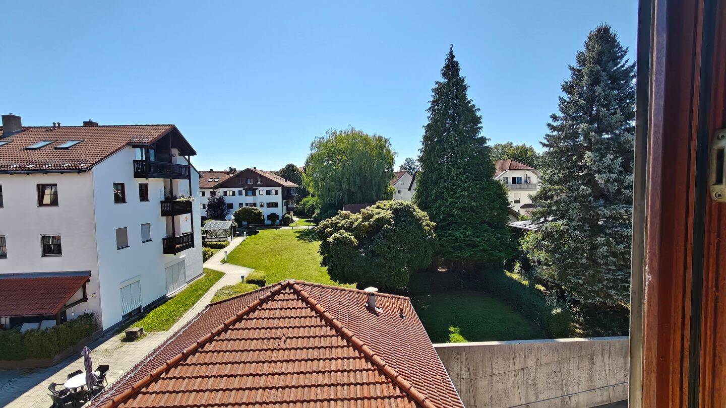 Renovierte 3,5 Dachgeschosswohnung in Peißenberg, 82380 Peißenberg