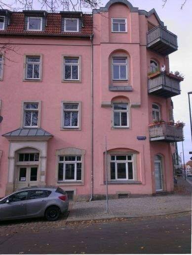 Großzügige 2. RW. im 3.OG. mit Laminatb., Balkon, EBK u.v.m. im DD.-Hechtviertel zu vermieten!, 1097 Dresden (Innere Neustadt Leipziger Vorstadt Pieschen-Nord/Trachenberge Äußere Neustadt)