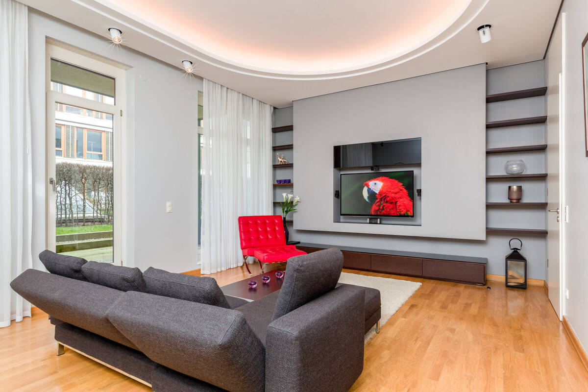 Wohnen im Botschaftsviertel: voll möblierte 2-Zi-Whg, 90 m² + große Terrasse per SOFORT zu VERKAUFEN, 10787 Berlin (Charlottenburg-Wilmersdorf Charlottenburg Schöneberg Tiergarten)