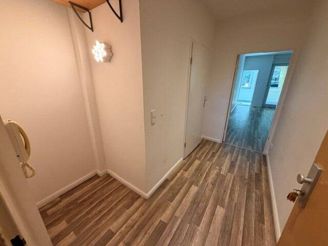 Schöne 2-Zimmer Hochparterre Wohnung mit Balkon in Berlin Tempelhof!, 12105 Berlin (Tempelhof-Schöneberg Mariendorf Schöneberg Tempelhof)