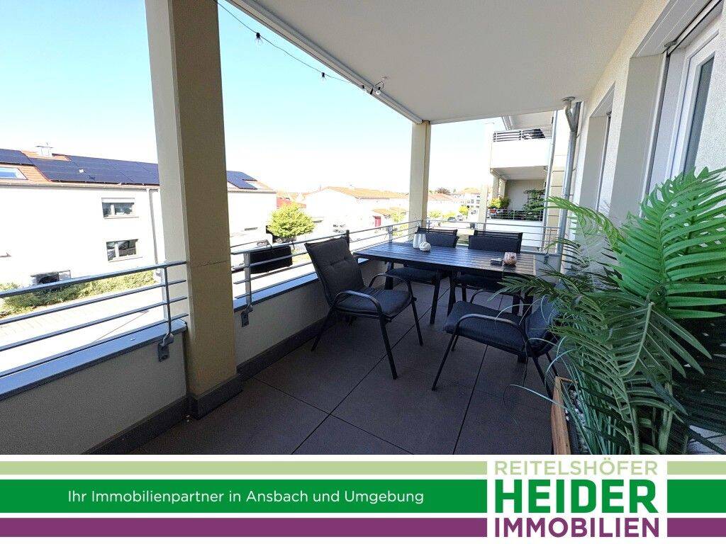 Sehr gut ausgestattete 2 1/2 Zi. Wohnung mit toller Einbauküche, 91564 Neuendettelsau