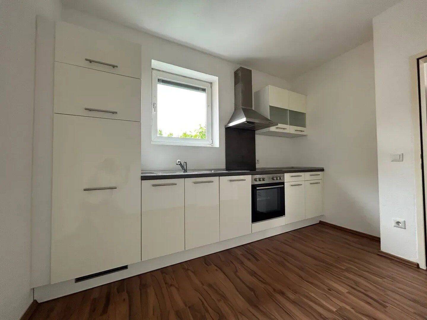 Moderne und helle 2-Zimmer-Wohnung in München-Schwabing-West, 80804 München (Schwabing-Freimann Schwabing-West)
