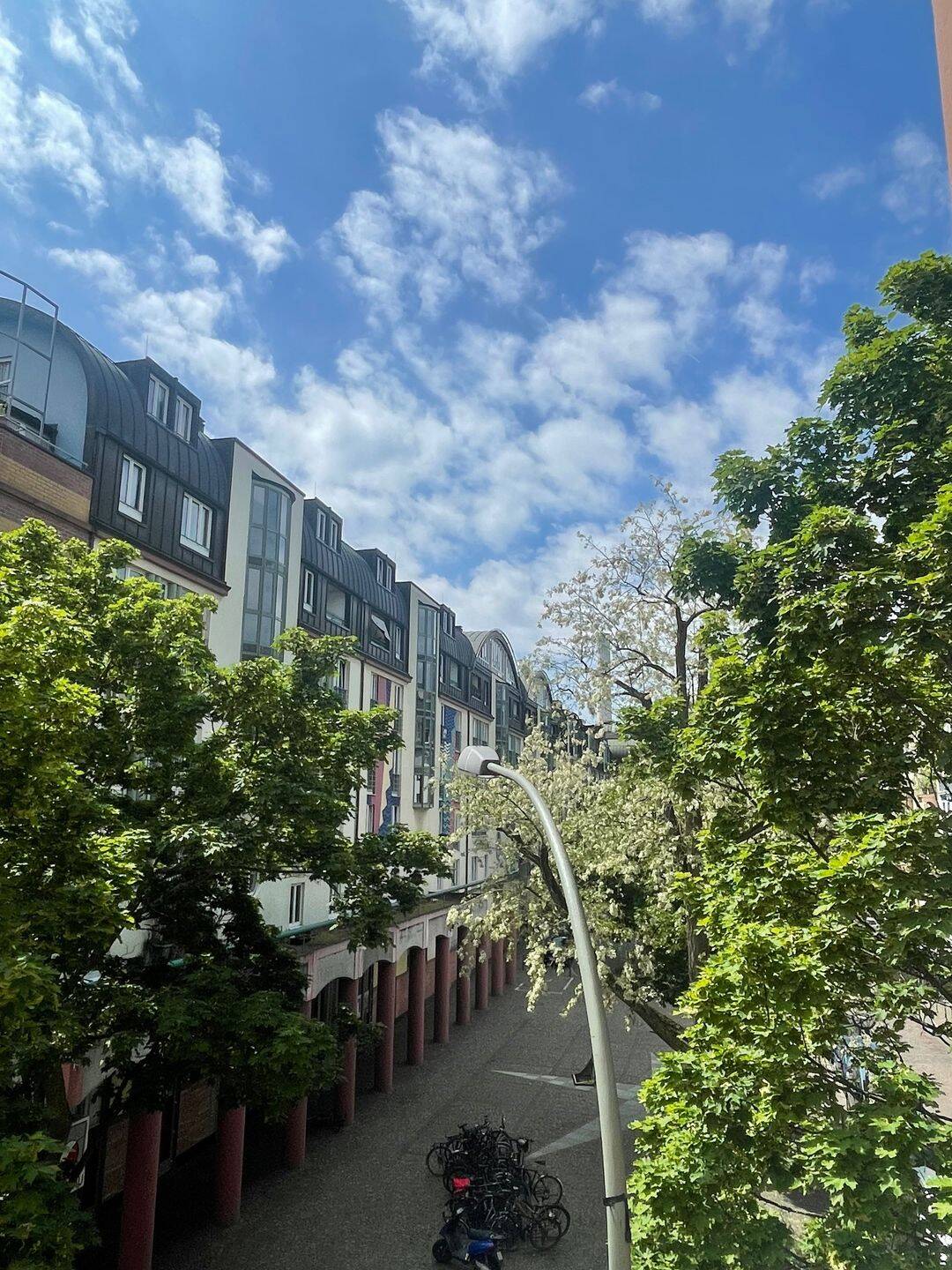 Schöne Wohnung am Main gelegen, 60327 Frankfurt am Main (Gallus Gutleutviertel Westend-Süd)