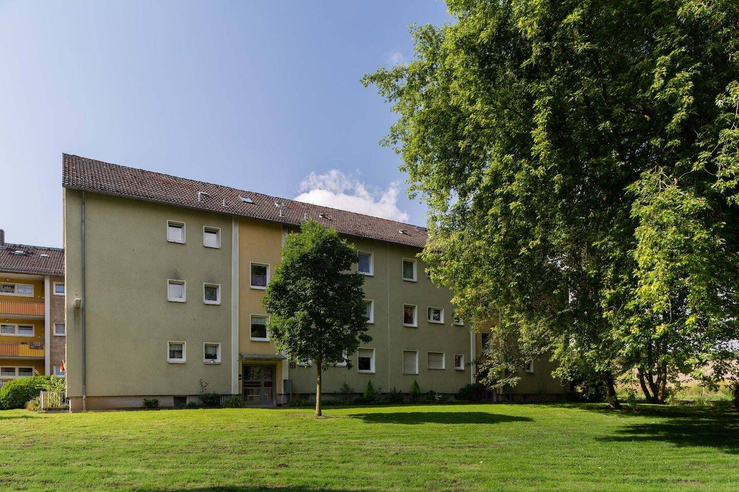 Familienwohnung mit Balkon in Kassel-Oberzwehren-Schenkelsberg, 34132 Kassel (Bad Wilhelmshöhe Brasselsberg Niederzwehren Nordshausen Oberzwehren)