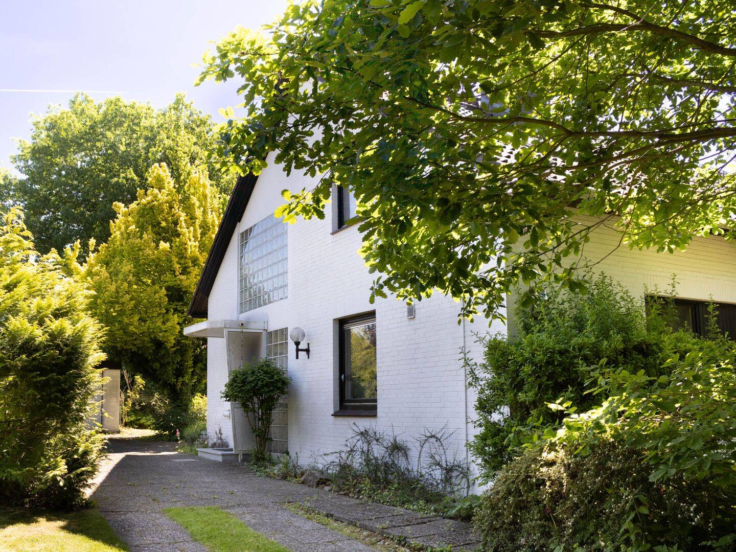 In ruhiger Wohnlage am Waldrand von Schwarzenbek: Ein besonderes Grundstück – Ein Haus voller Möglichkeiten., 21493 Schwarzenbek