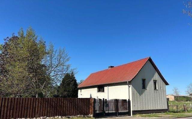 Gepflegtes Landhaus auf traumhaftem Grundstück u. angrenzenden Bach, 39264 Zerbst/Anhalt