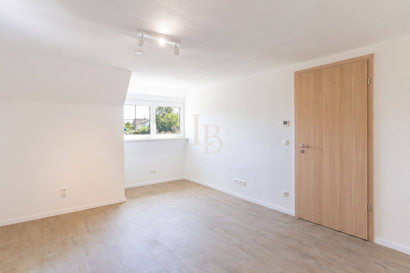 3-Zimmer-Wohnung mit XXL-Terrasse in Anzing, 85646 Anzing
