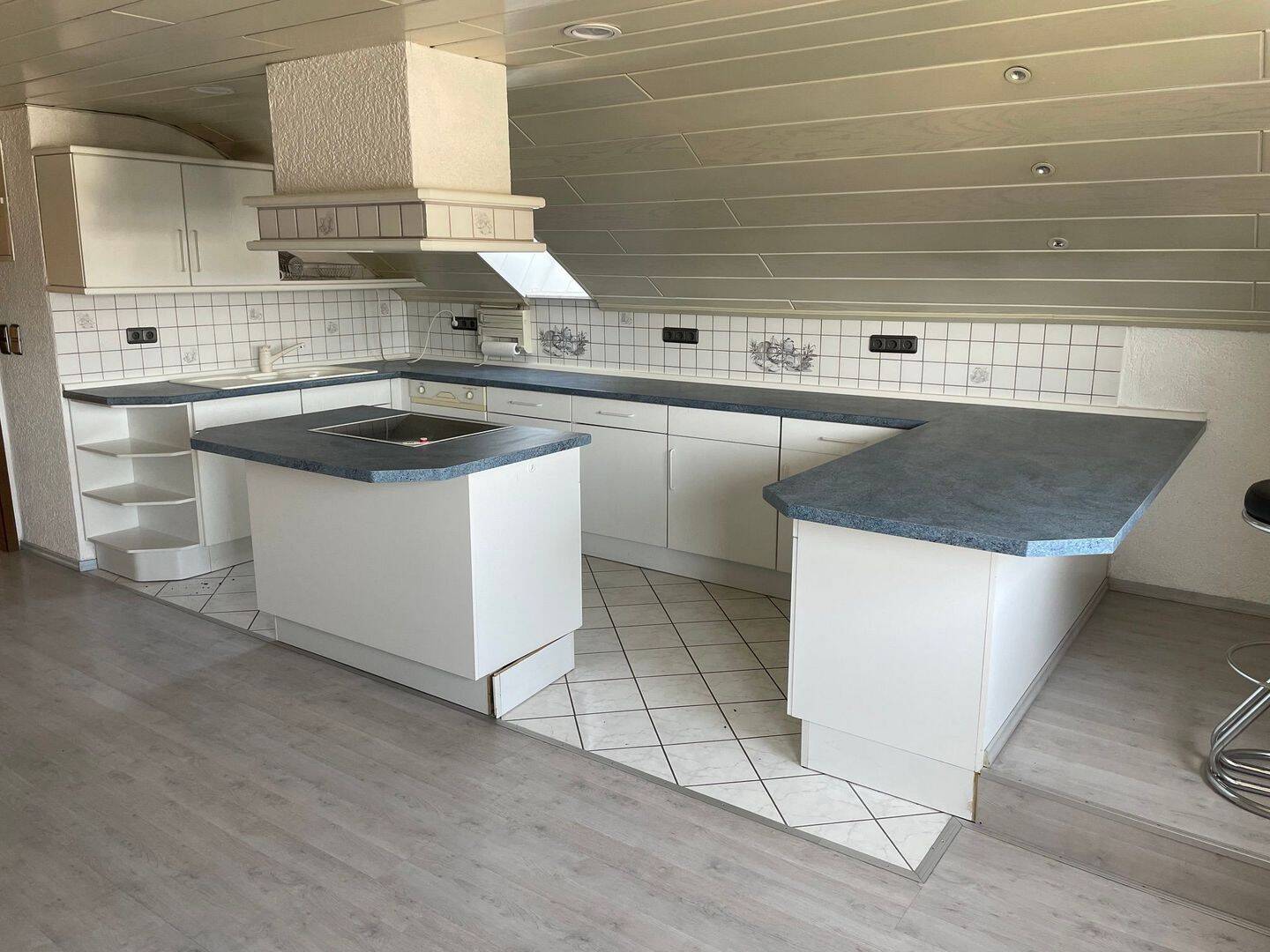 Mietwohnung, 3 Zimmer, 80 m², in Weilersbach, 91365 Weilersbach