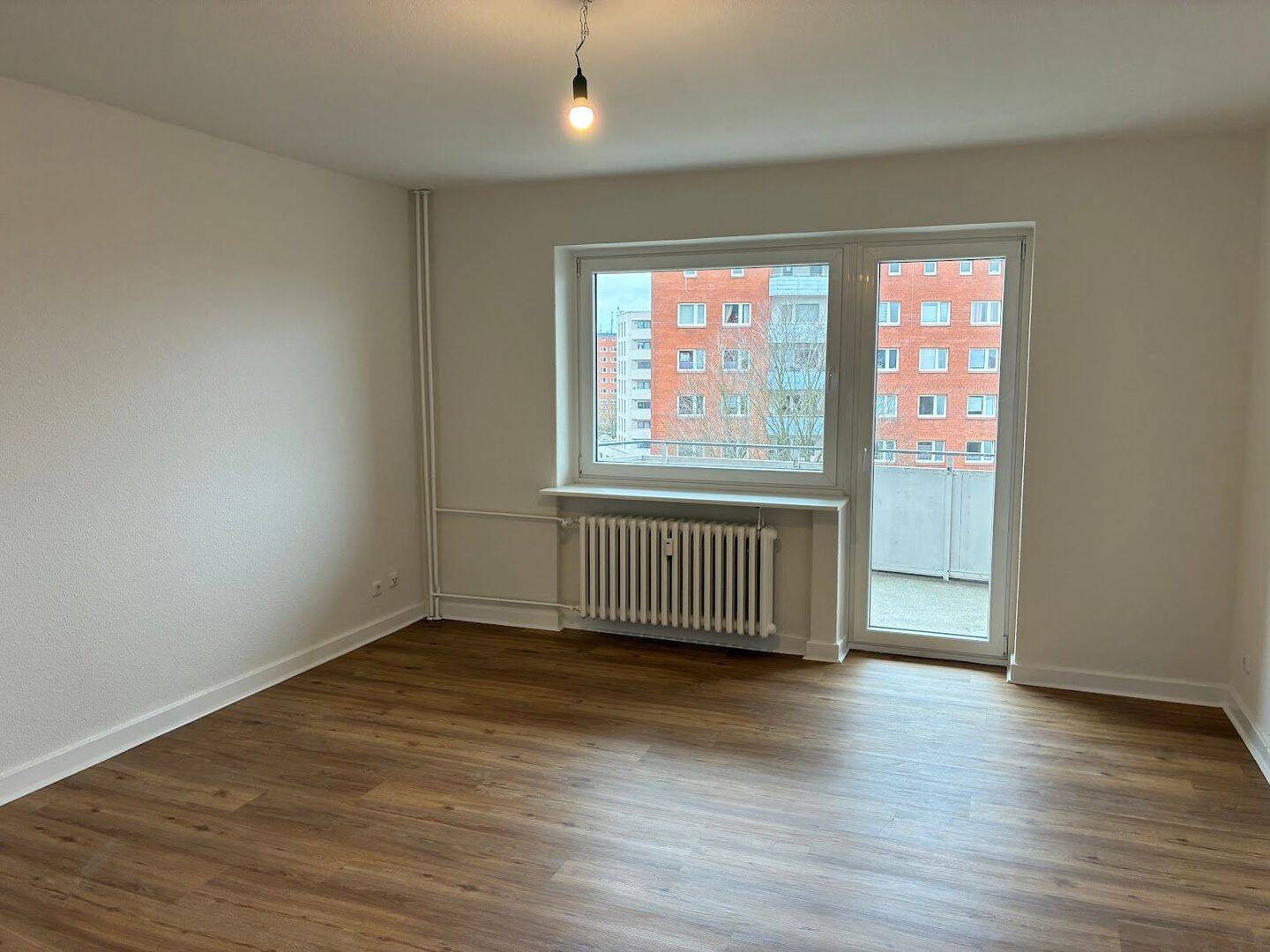 3-Raumwohnung mit Aussicht!, 24149 Kiel (Neumühlen-Dietrichsdorf)