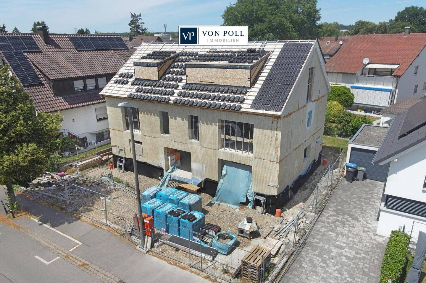 Neubau-Terrassenwohnung inkl. 2 Stellplätzen in ruhiger, zentraler Lage, 71272 Renningen