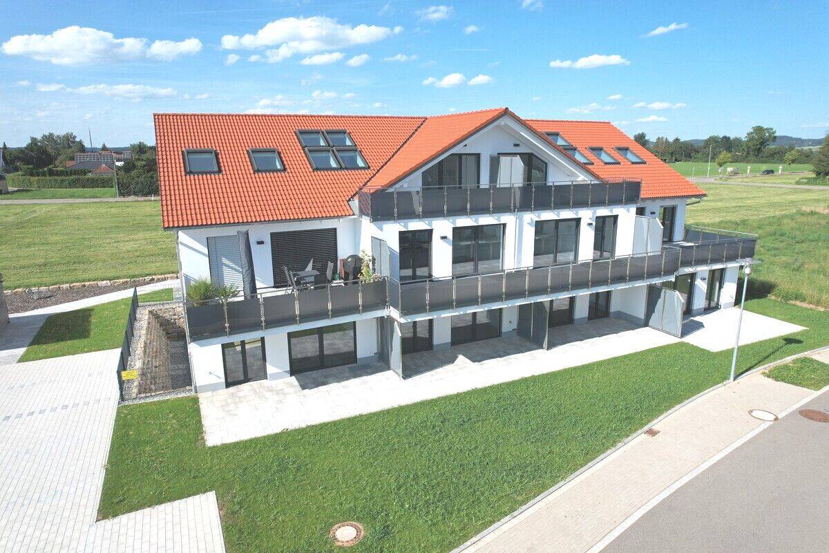 *** 3-Zimmer-Wohnung mit Gartenanteil – Neubauwohnanlage mit 9 Einheiten in Fellheim ***, 87748 Fellheim