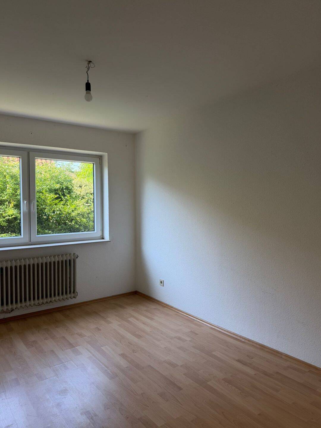 Renovierungsbedürftige 3-Zimmer-Wohnung mit guter Raumaufteilung, Balkon und Stellplatz in zentraler Lage, 49661 Cloppenburg