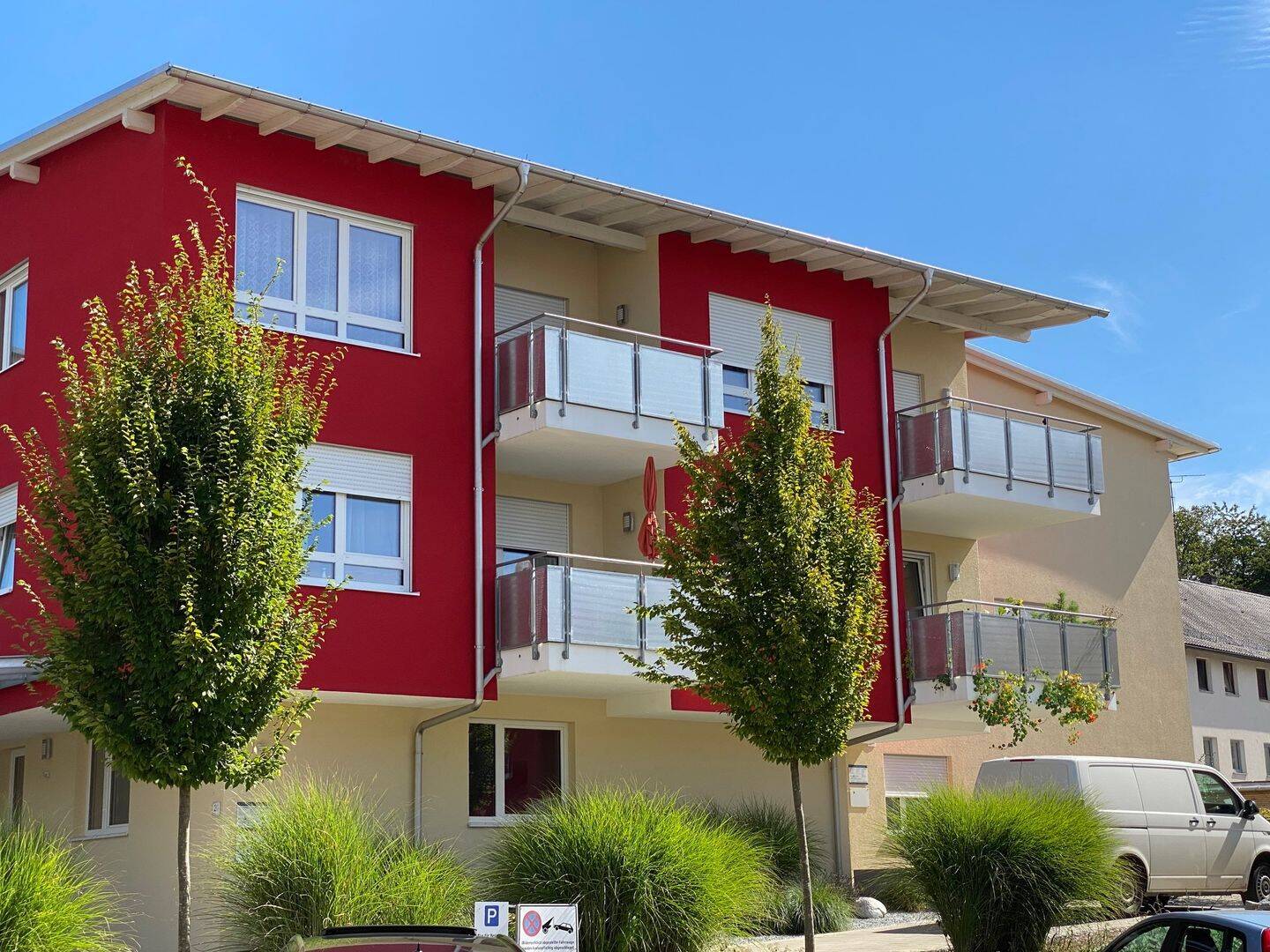 Barrierefreie 2,5-Zimmer-Wohnung mit Balkon und EBK und vielen Extras, 84149 Velden