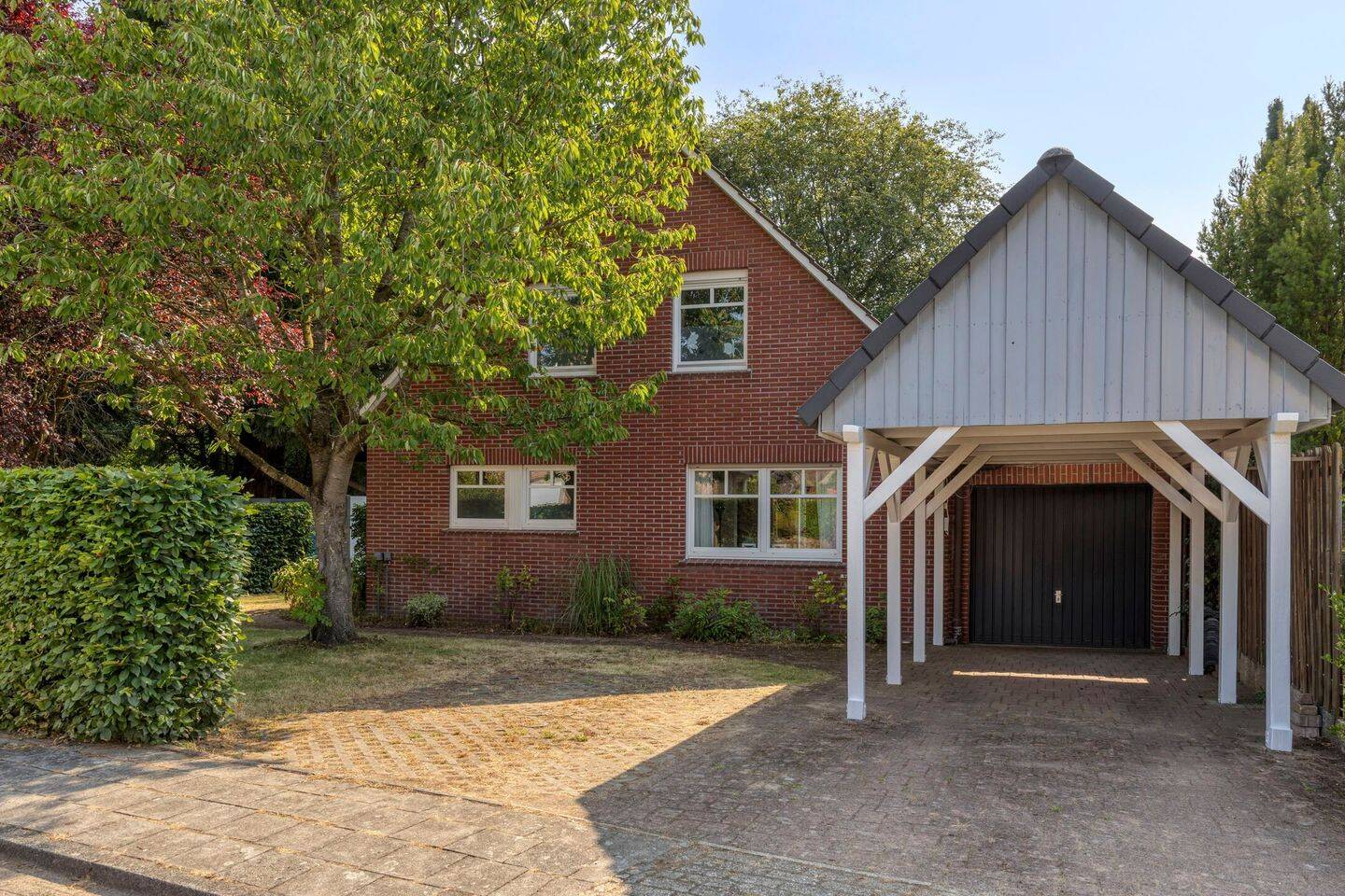 Wohnen & Wohlfühlen in Neuenhaus – Einfamilienhaus mit idyllischem Garten, 49828 Neuenhaus