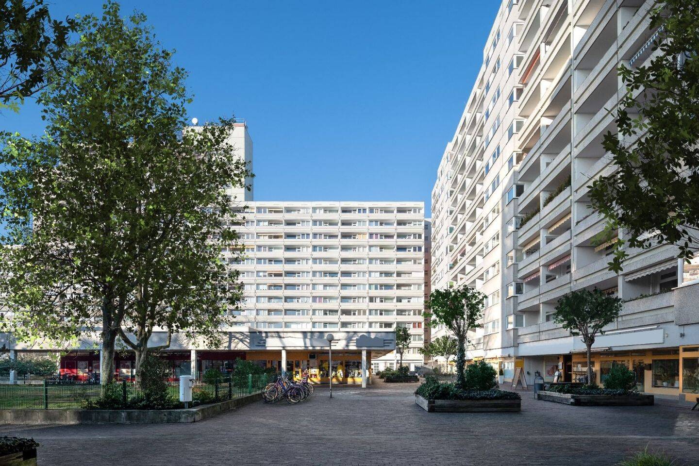 Lichtdurchflutete 1-Zimmer-Wohnung mit Balkon im 6. Stock in Berlin!, 14055 Berlin (Charlottenburg-Wilmersdorf Charlottenburg Grunewald Westend)