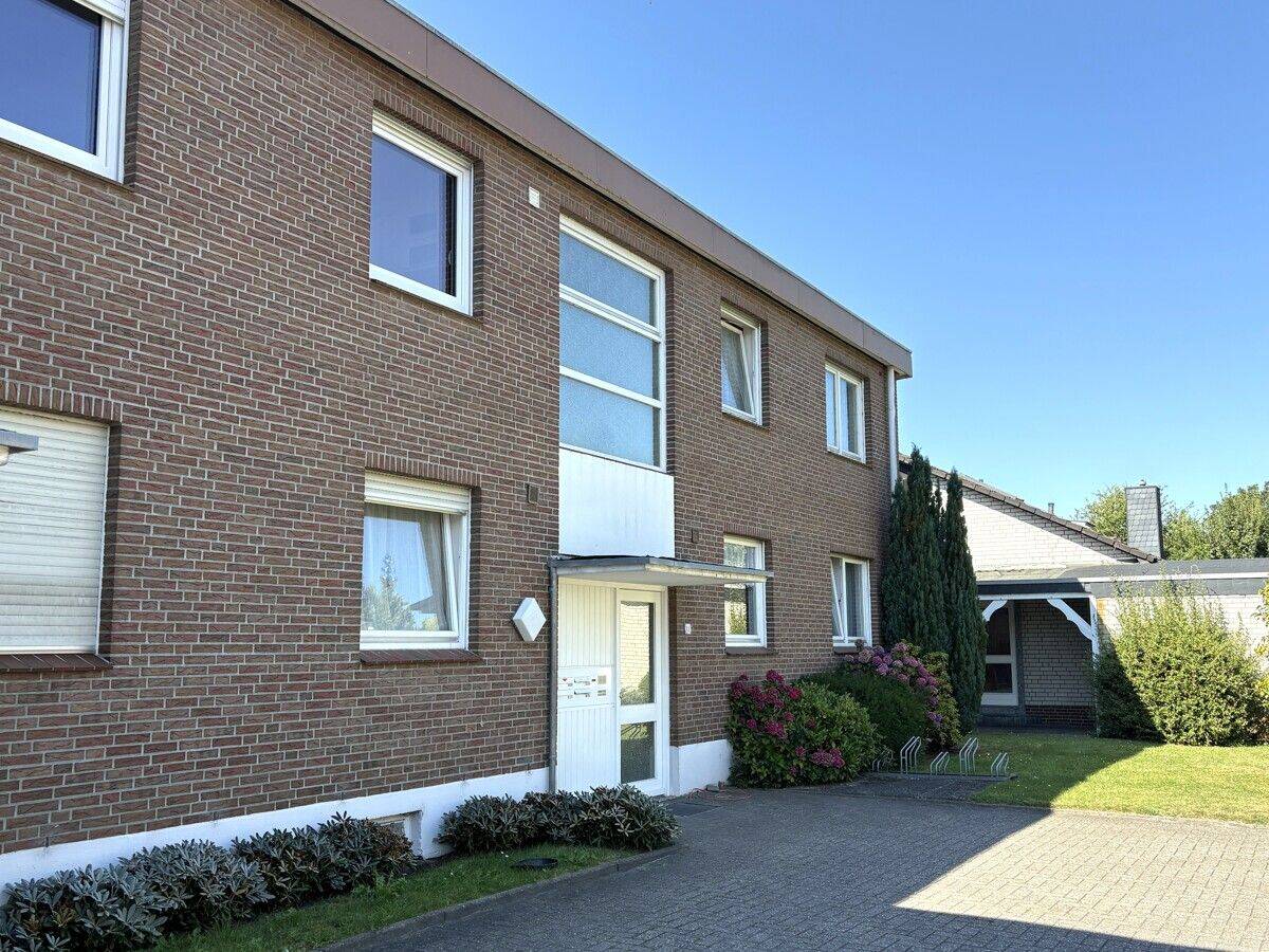 Charmante 3-ZKB Wohnung mit Balkon – ab sofort bezugsfrei!, 26160 Bad Zwischenahn