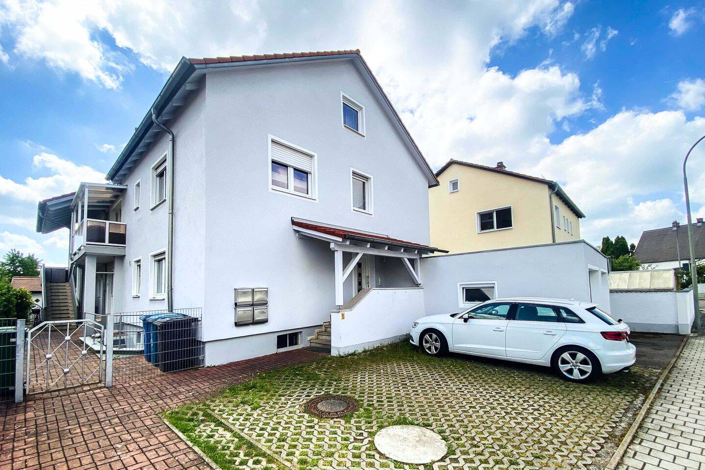 ?? Hausgefühl inklusive: Großzügige Erdgeschosswohnung mit Garten und separater Nutzfläche, 85049 Ingolstadt