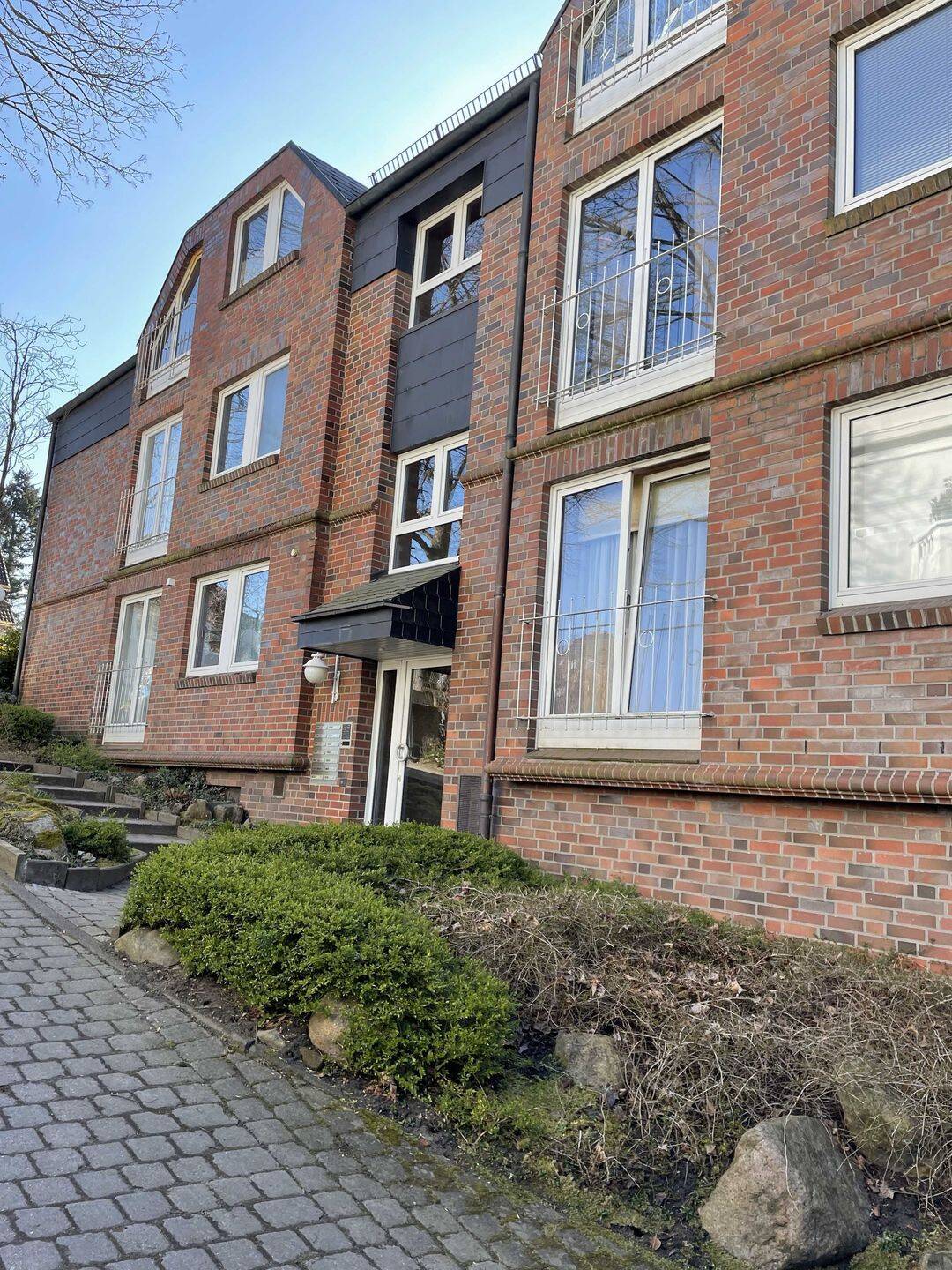 Helle Wohnung in ruhiger Wohnstraße, 22143 Hamburg (Wandsbek Rahlstedt)