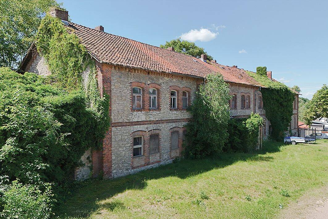 Mehrfamilienhaus – Umbau zu 4 Reihenhäusern genehmigt, 38828 Wegeleben