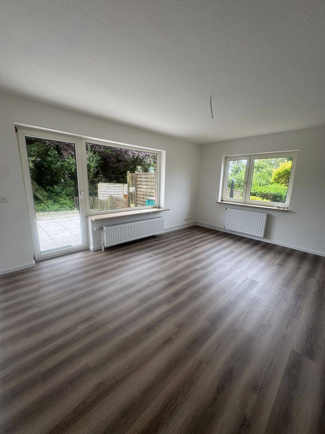 Stockelsdorf! Erstbezug nach Sanierung – 2-Zimmerwohnung mit Garten in Stockelsdorf, 23617 Stockelsdorf