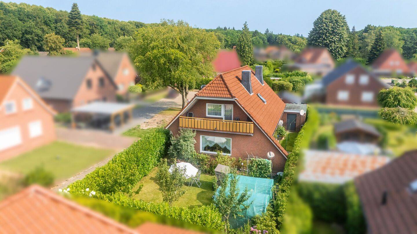Ebenerdig bewohnbares Einfamilienhaus auf pflegeleichtem Grundstück in Berumbur, 26524 Berumbur