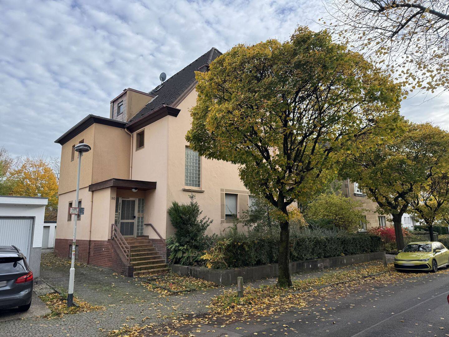 Historisches Stadthaus in bester Lage: Großzügiger Wohnraum und zahlreiche Nutzungsmöglichkeiten, 50321 Brühl