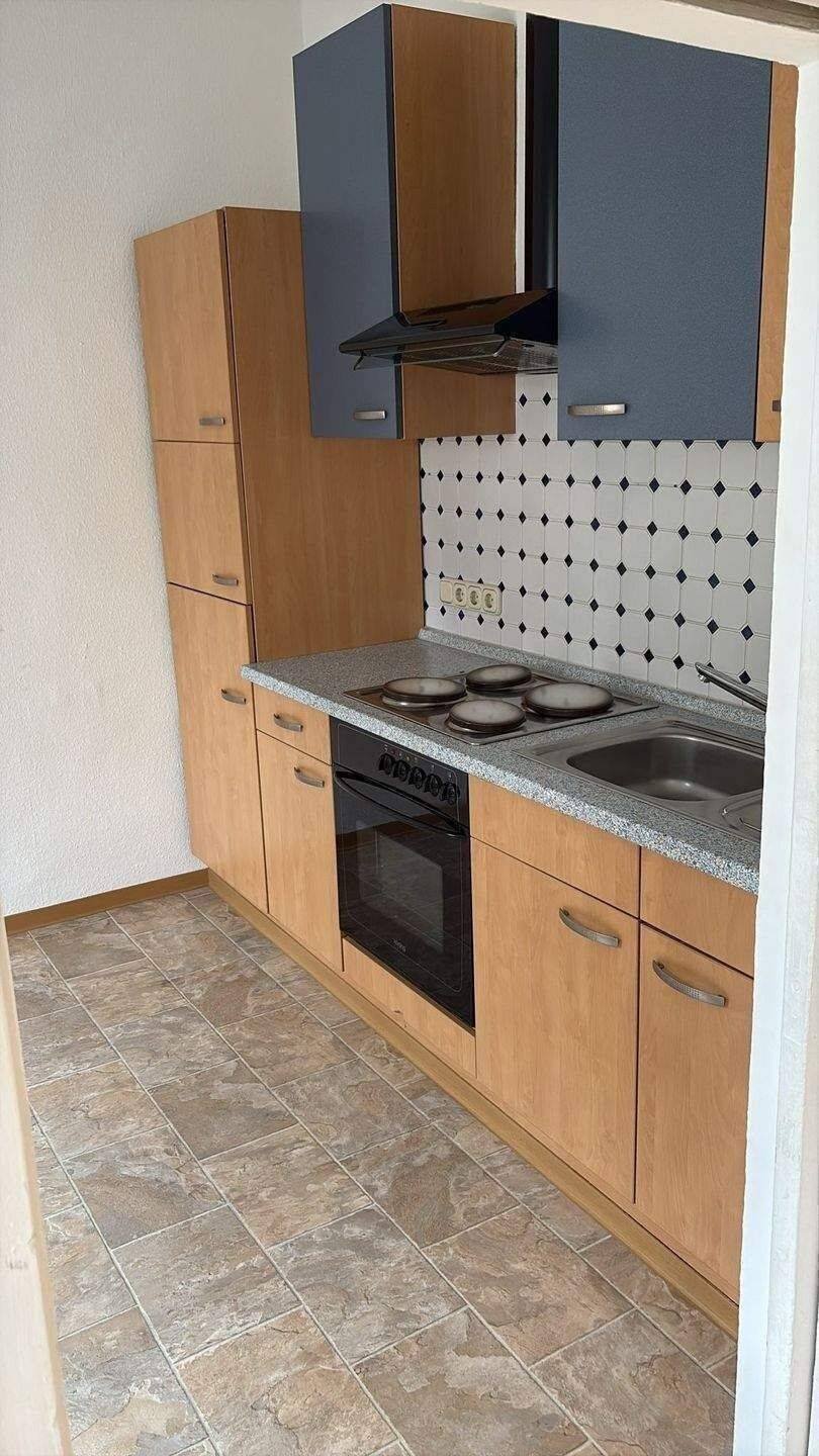 Schöne 2 Zimmerwohnung mit Einbauküche zu vermieten, 97769 Bad Brückenau