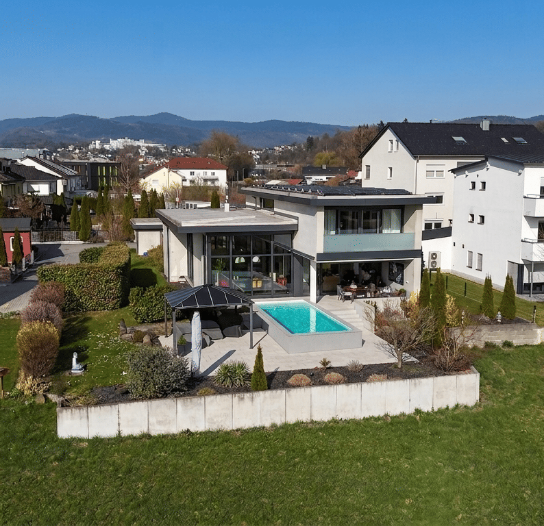 Luxuriöse Wohlfühloase in Deggendorf! Exklusives Wohndomizil auf höchstem Niveau, 94469 Deggendorf