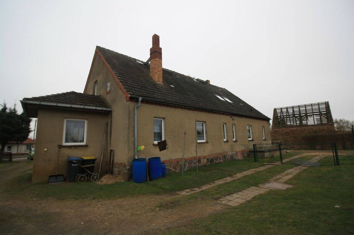 Renovierungsbedürftiges Bauernhaus in ruhiger Dorflage- Werbelow, 17337 Uckerland
