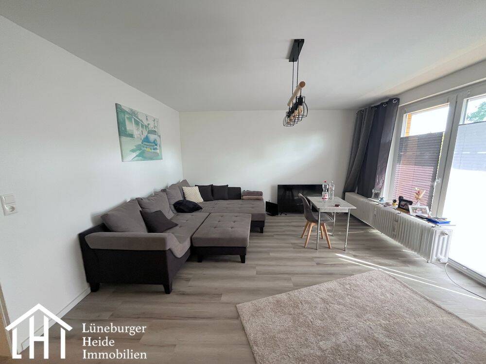 Schöne 3-Zimmer Wohnung im Grünen mitten in Medingen, 29549 Bad Bevensen