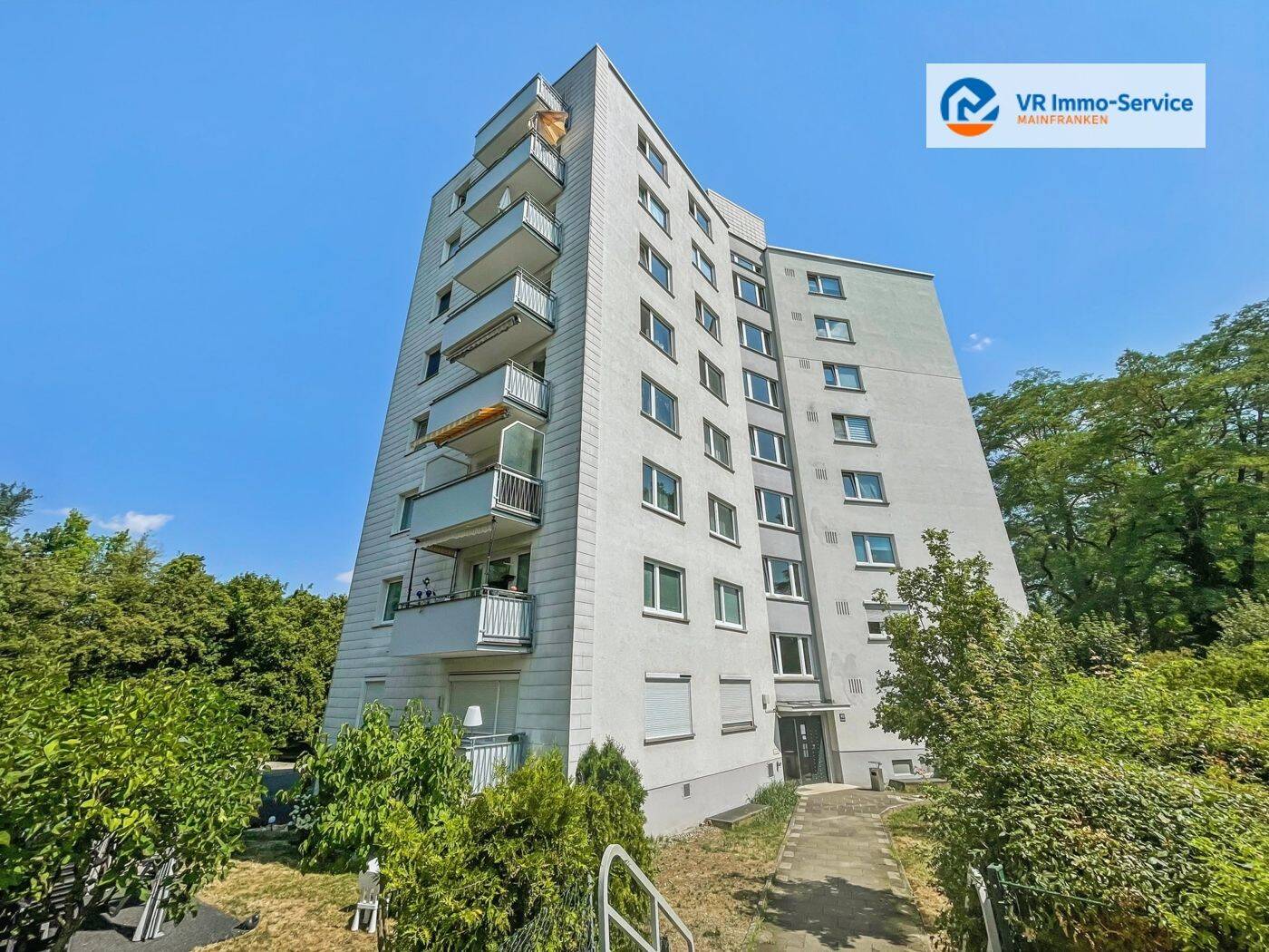 Süd-West-Balkon inklusive – 3 Zimmer, Aufzug & Stellplatz, 97084 Würzburg (Heidingsfeld Heuchelhof Rottenbauer)