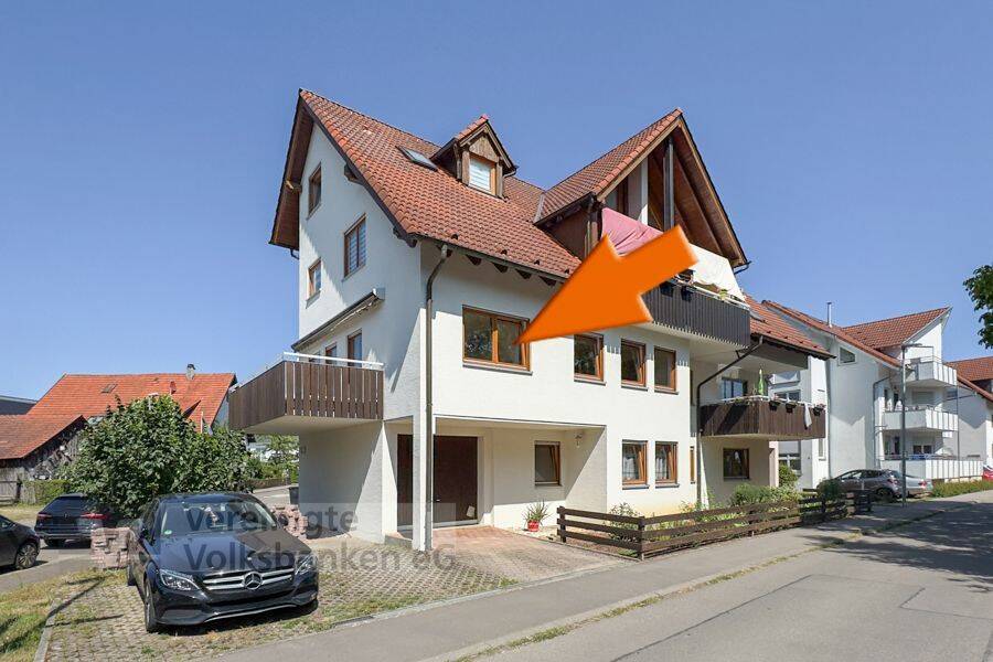 Großzügige 4-Zimmer-Maisonette mit besonderem Charme inkl. großem Hobbyraum im UG und Einzelgarage, 71155 Altdorf