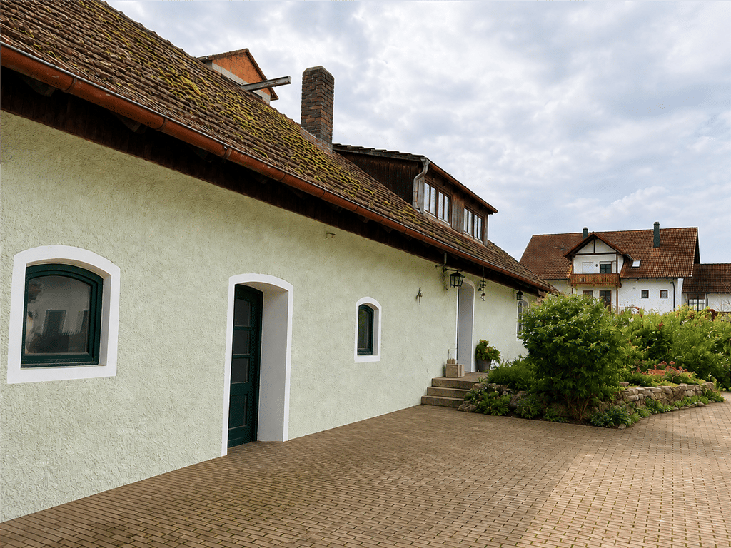 Historischer Dreiseithof mit Charakter, Weite und Entwicklungspotenzial, 84076 Pfeffenhausen
