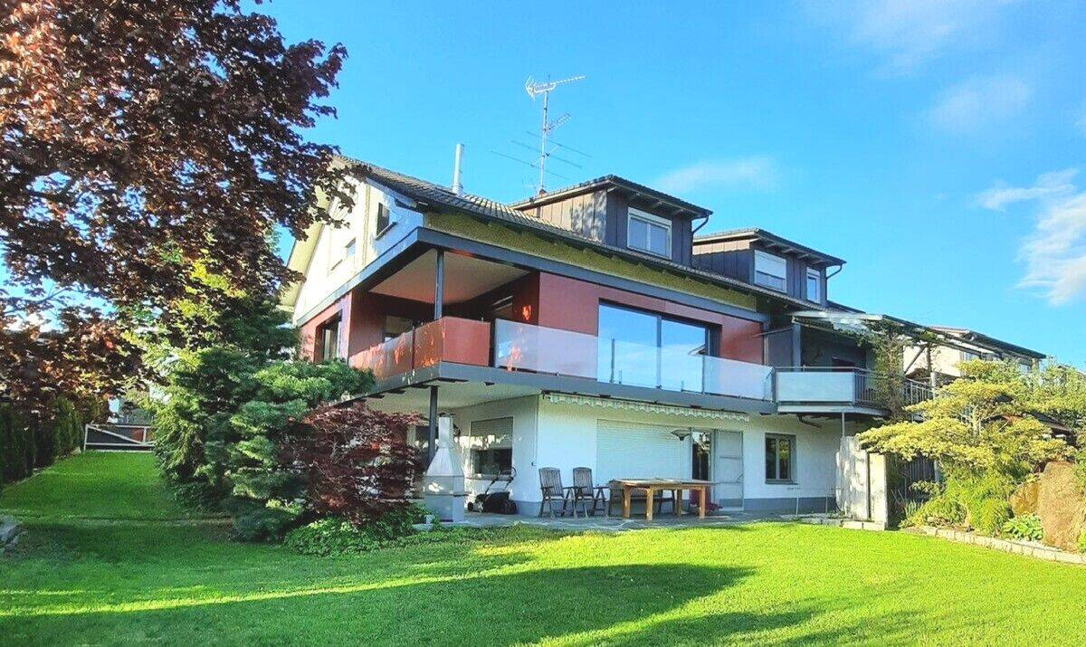 ***Repräsentatives Einfamilienhaus im Herzen von Burtenbach***, 89349 Burtenbach