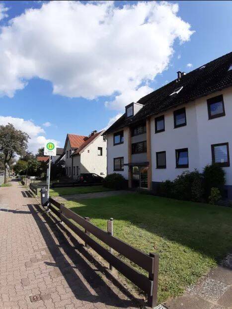 Renovierte 1-Zimmer-Wohnung mit ca. 40 m² Wohnfläche und Balkon in Gadeland zu vermieten., 24539 Neumünster (Gadeland Ruthenberg Stör Wittorf)