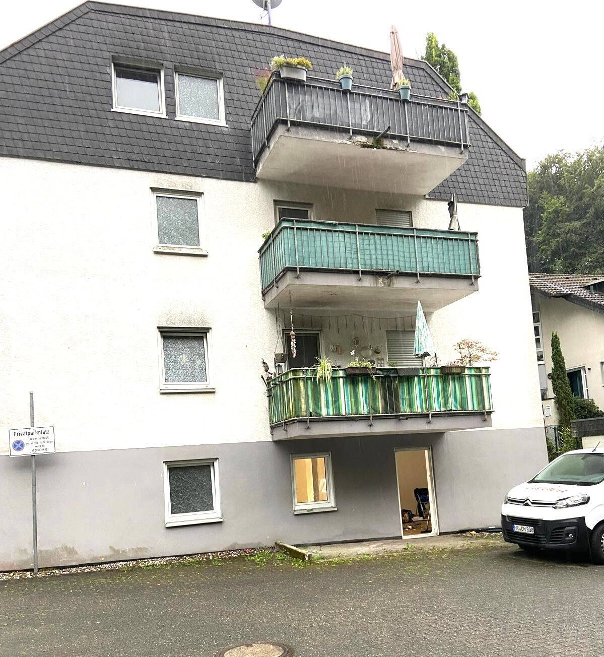 BERGISCH GLADBACH / HEBBORN: Gut geschnittene 1-Zimmer-Wohnung mit Terrasse, 51467 Bergisch Gladbach (Dünnwald)