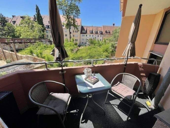 TOP-saniert! Modern möbliertes 1,5 Zimmer Apartment in unmittelbarer Uni-Nähe zu vermieten, 90403 Nürnberg (Gleißbühl Lorenz Sebald)