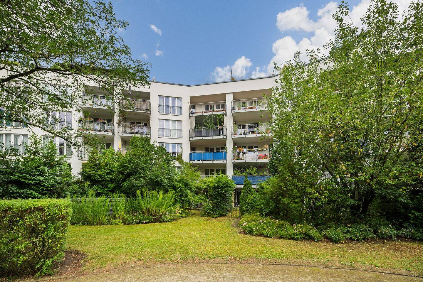 Raum für besondere Momente – moderne Eigentumswohnung in schöner Lage von  Altona, 22765 Hamburg (Altona Altona-Altstadt Altona-Nord Ottensen)