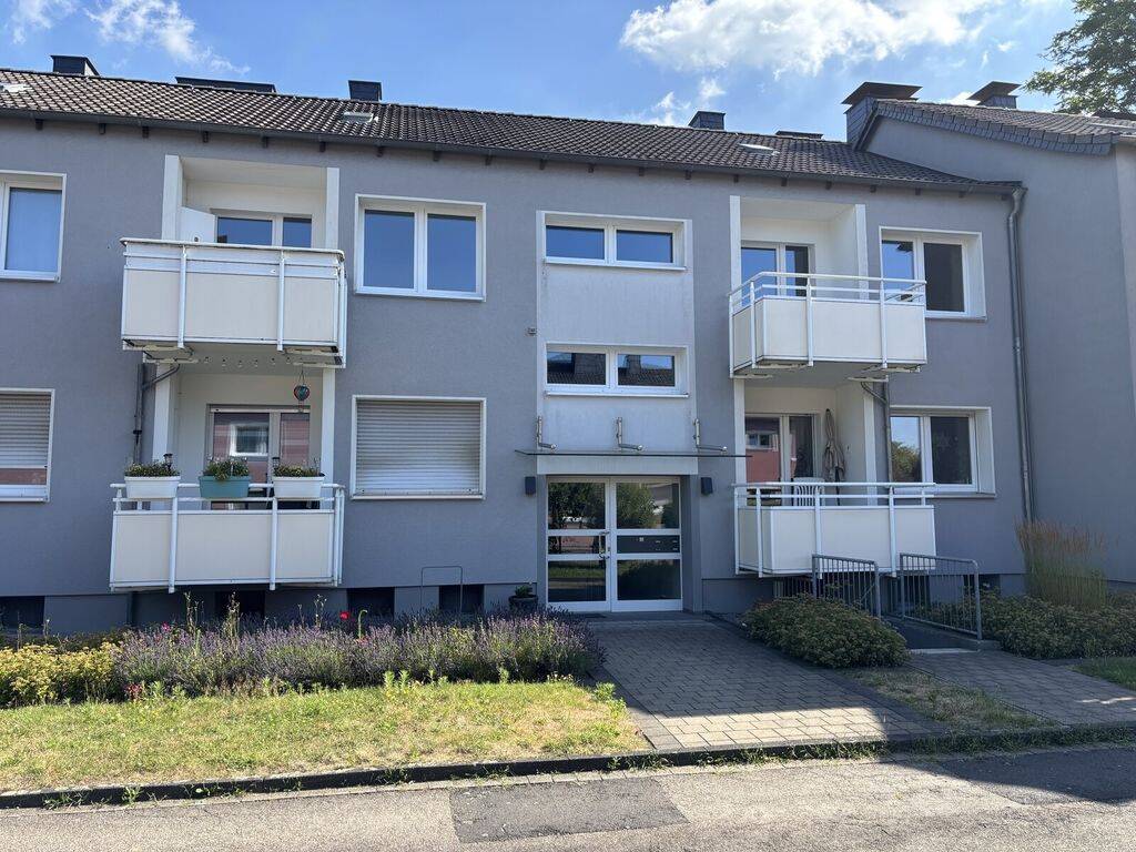 Demnächst frei! 2-Zimmer-Wohnung in Oberhausen Schmachtendorf, 46147 Oberhausen (Alsfeld Holten Schmachtendorf Sterkrade-Nord)