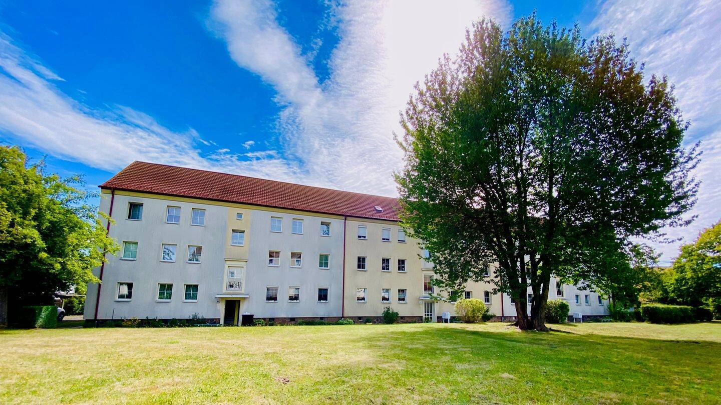 attraktive 3-Zimmer-Wohnung in grüner Lage in Ronneburg, 7580 Ronneburg