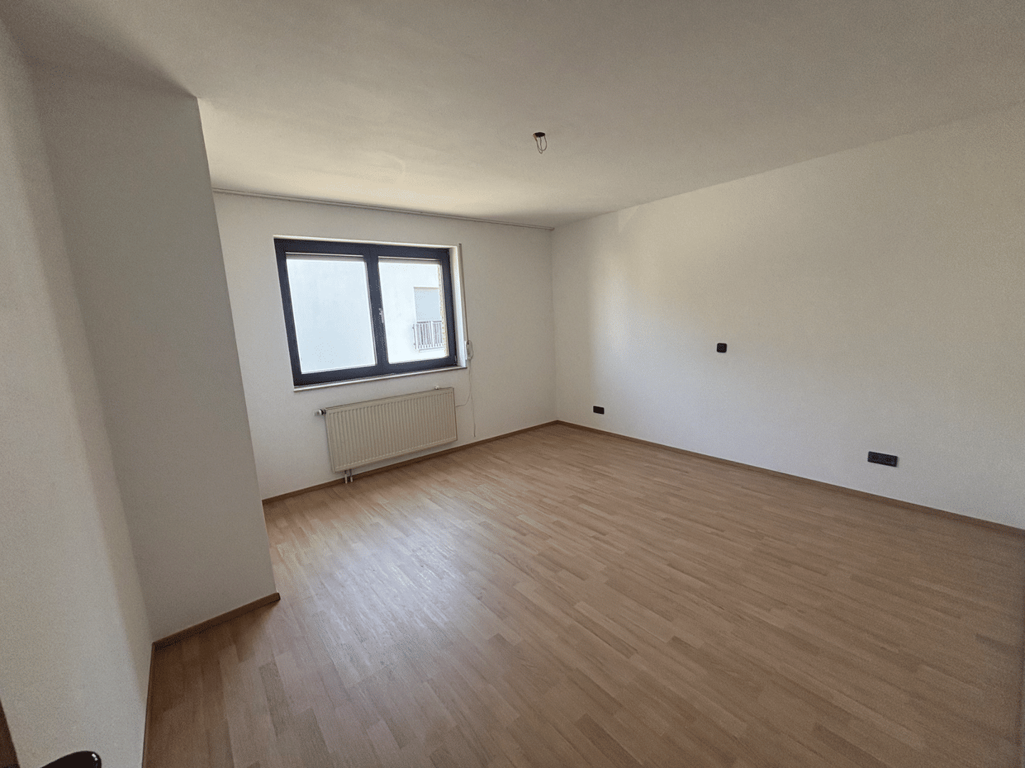 Schöne 2 Zimmer Wohnung direkt am Rhein, 51061 Köln (Mülheim Dünnwald Flittard Höhenhaus Stammheim)