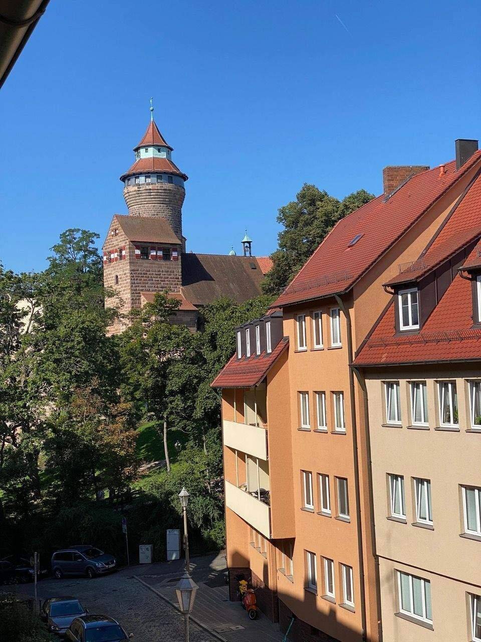 Möblierte Altstadtwohnung direkt an der Kaiserburg im Herzen von Nürnberg!, 90403 Nürnberg (Gleißbühl Lorenz Sebald)
