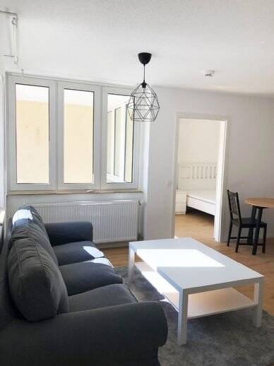 Sofort bezugsfrei ! Möblierte 2- Zimmer Wohnung in zentraler Lage – ***Erstbezug nach Sanierung***, 79108 Freiburg im Breisgau (Brühl Herdern Hochdorf Lehen Zähringen)