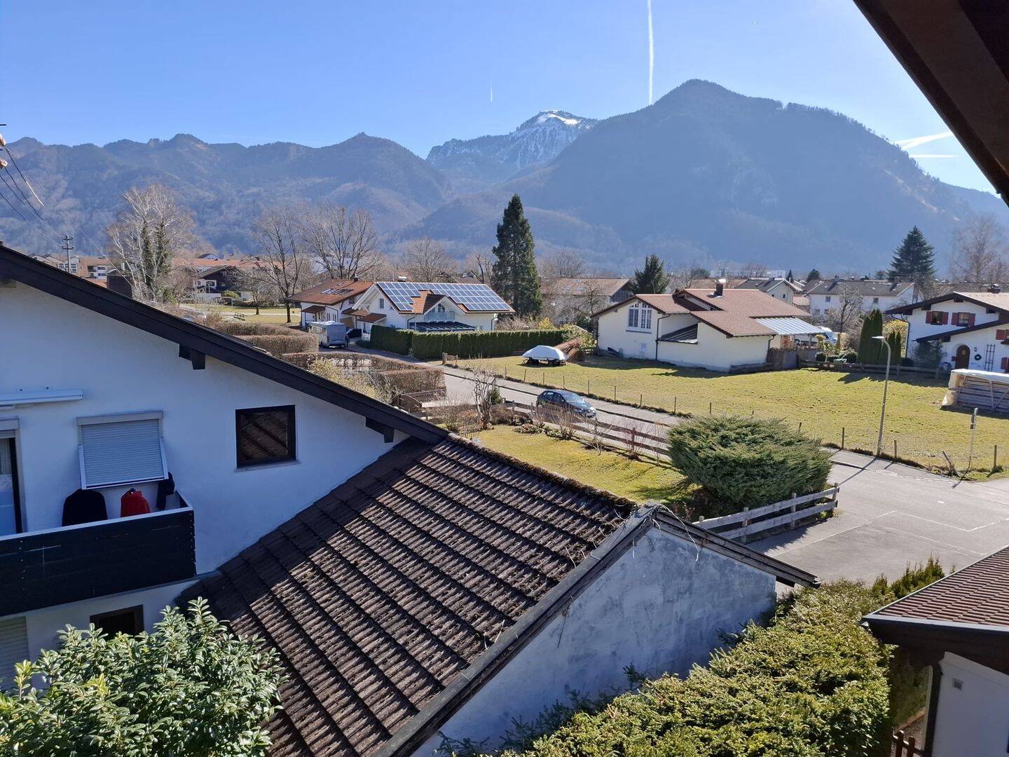 Schöne, ruhige Dachgesch. Wohnung mit Panoramablick in Grassau zu vermieten., 83224 Grassau