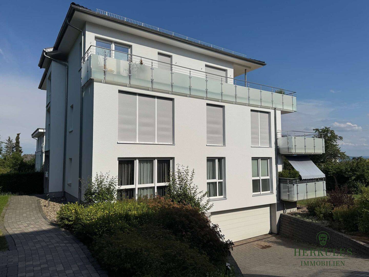 Moderne 3-Zi.Wohnung mit großem Balkon, Einbauküche & Tiefgarage begehrter Wohnlage KS-Harleshausen, 34128 Kassel (Harleshausen Jungfernkopf Kirchditmold)