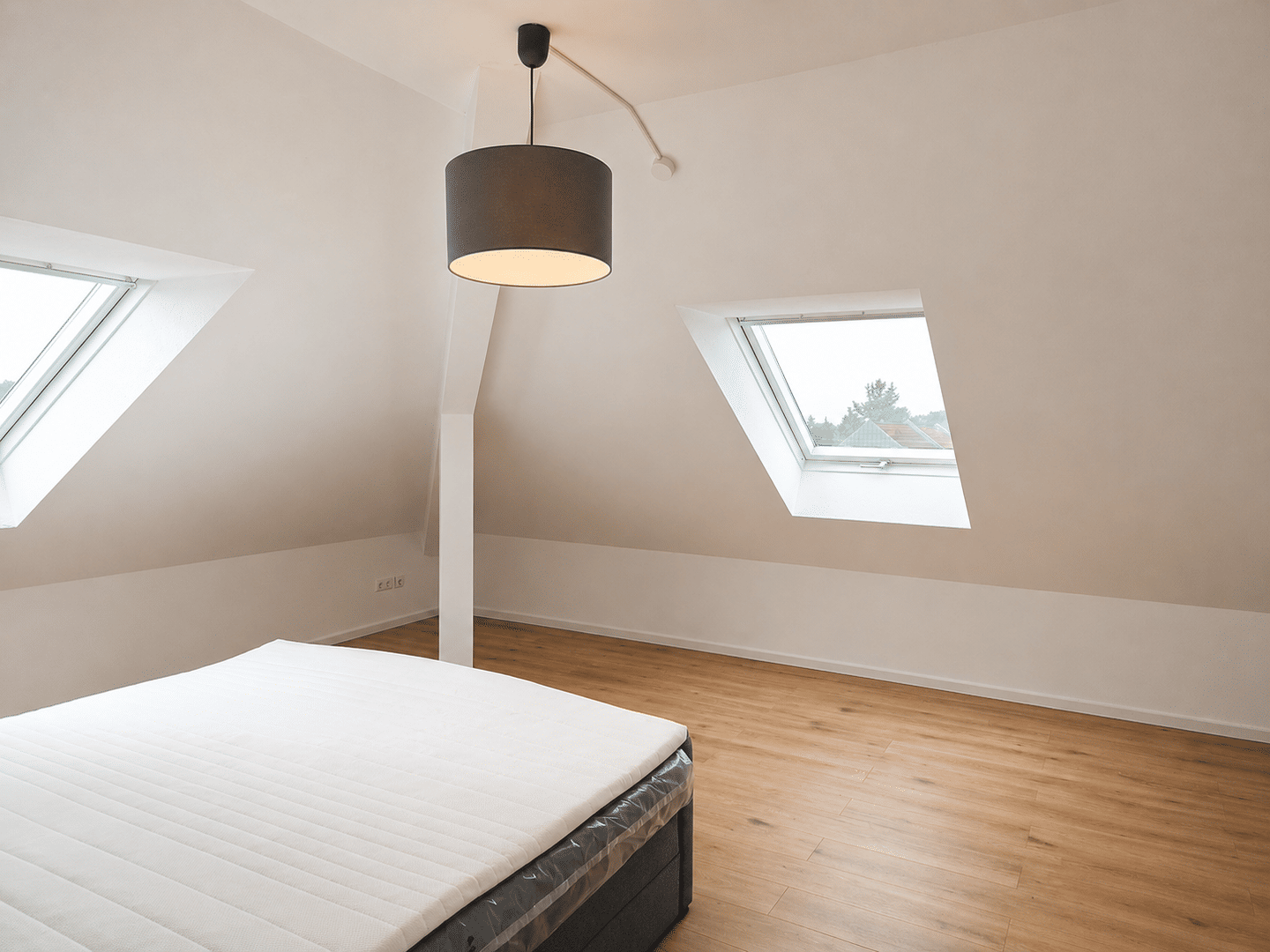 Hafenflair in Hennigsdorf – vermietete 98-m²-Maisonette mit zwei Balkonen am Wasser, 16761 Hennigsdorf