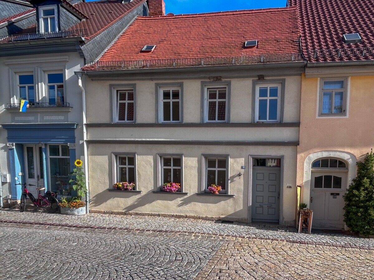 Wachgeküsst: Historisches Haus am Markt wartet auf neuen Glanz, 7774 Dornburg-Camburg
