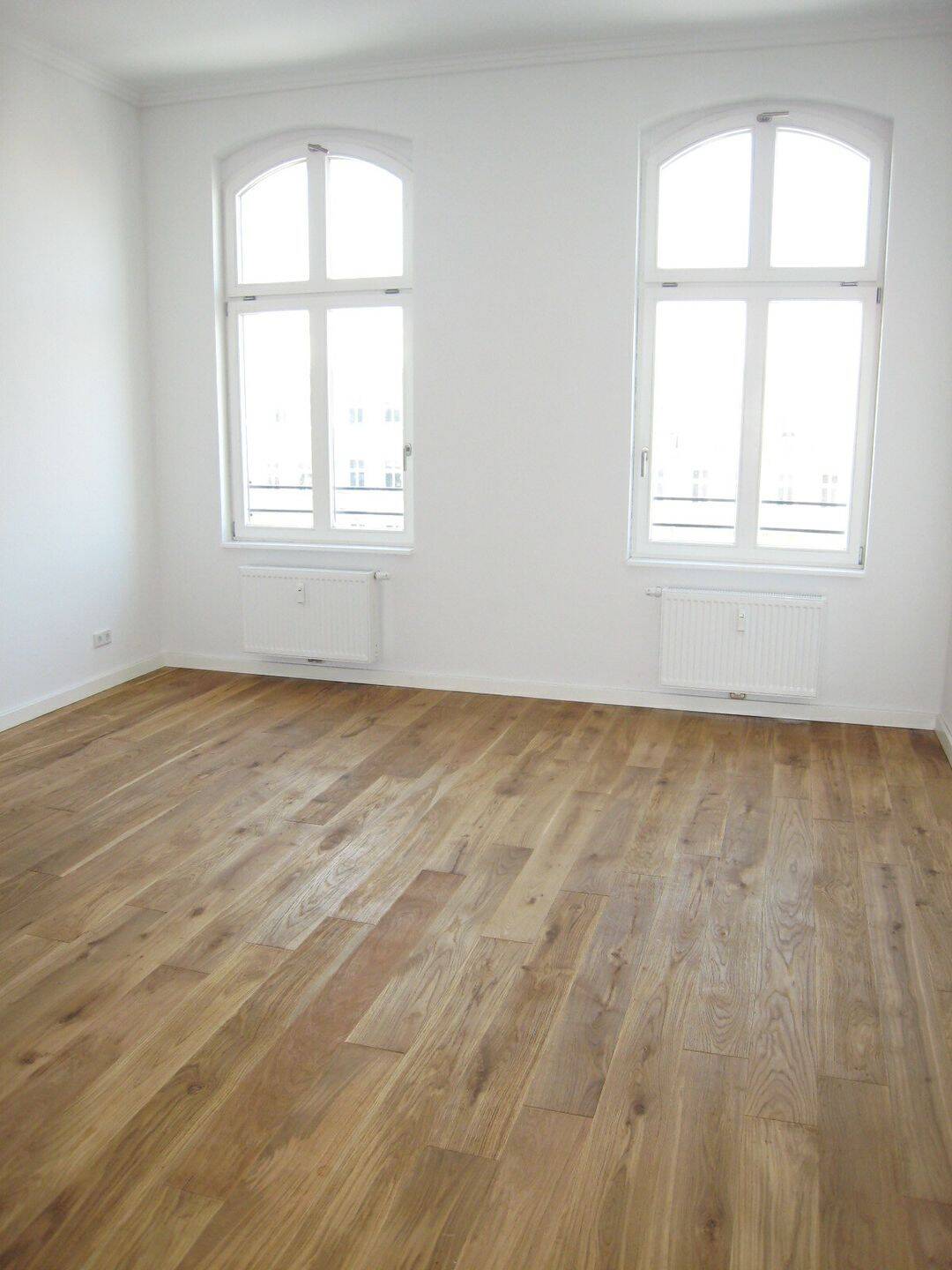 Urbanes Investment an der Warschauer Straße – vermieteter 3-Zimmer-Altbau mit Aufzug und Tiefgarage – 10243 Berlin – Bild 1 von 1